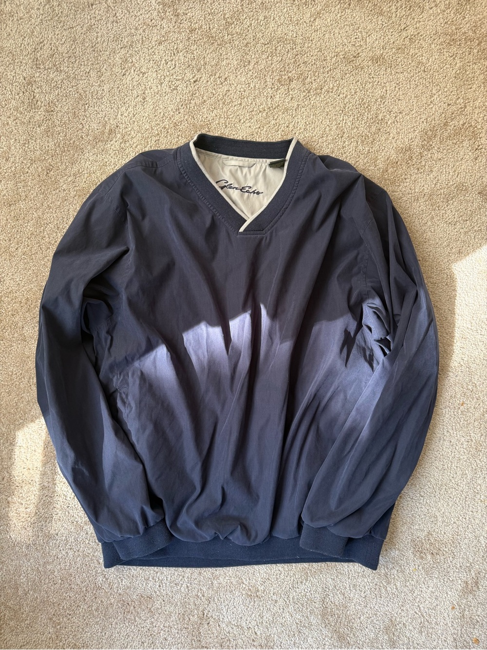 Men's V-Neck Sweater Pullover in Navy by Peter Millar